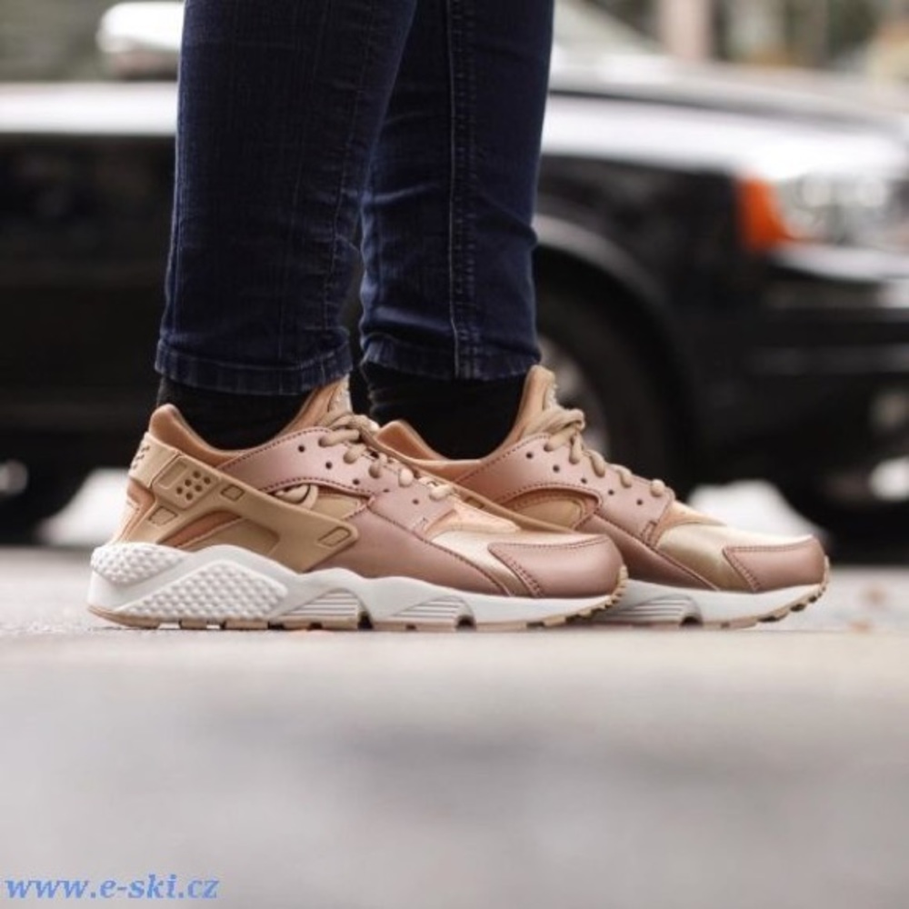 Nike Huaraches
